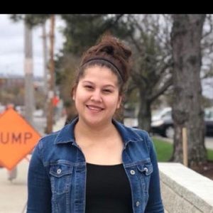 Meet your Posher, Rebeca